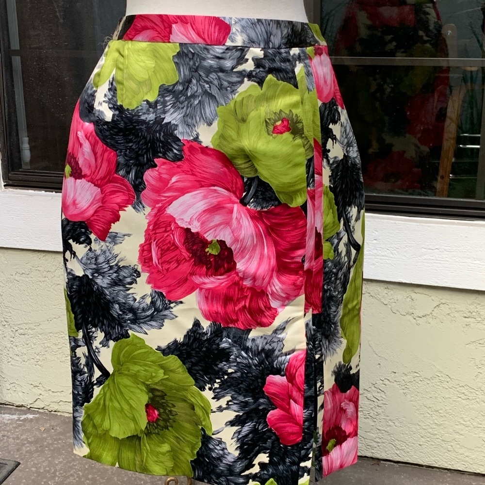 MILLY Floral Print Silk Skirt Side Split Size 4